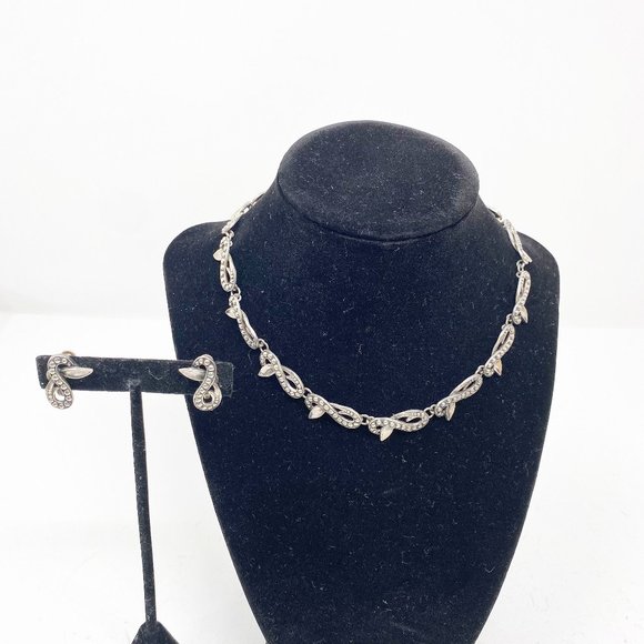 205 Vintage sterling silver necklace and earrings jewelry set